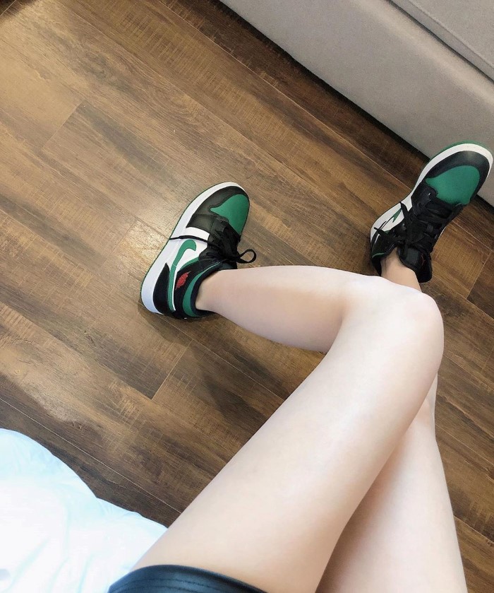 超胸女神白皙身材好姓感 甜美笑容根本是行走发电机插图3 超胸女神白皙身材好姓感 甜美笑容根本是行走发电机插图3