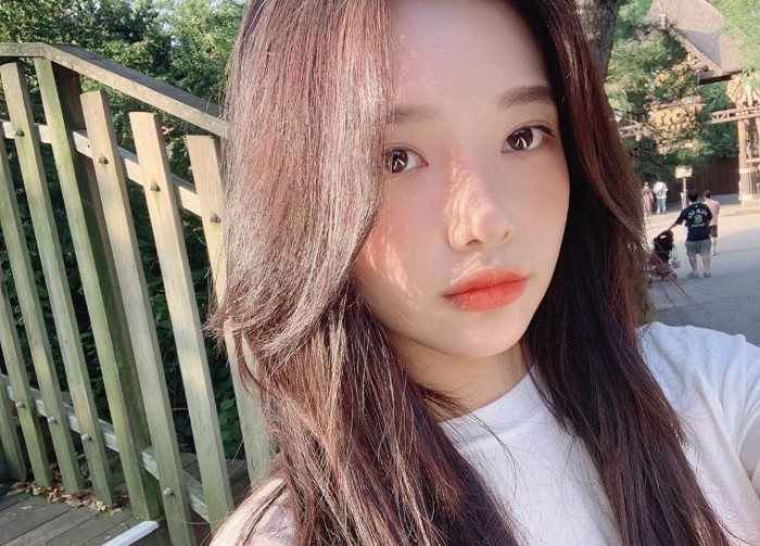 仙女颜值!「偶像级女孩」深邃五官太撩人!甜美笑容释放满满气质插图12 仙女颜值!「偶像级女孩」深邃五官太撩人!甜美笑容释放满满气质插图12