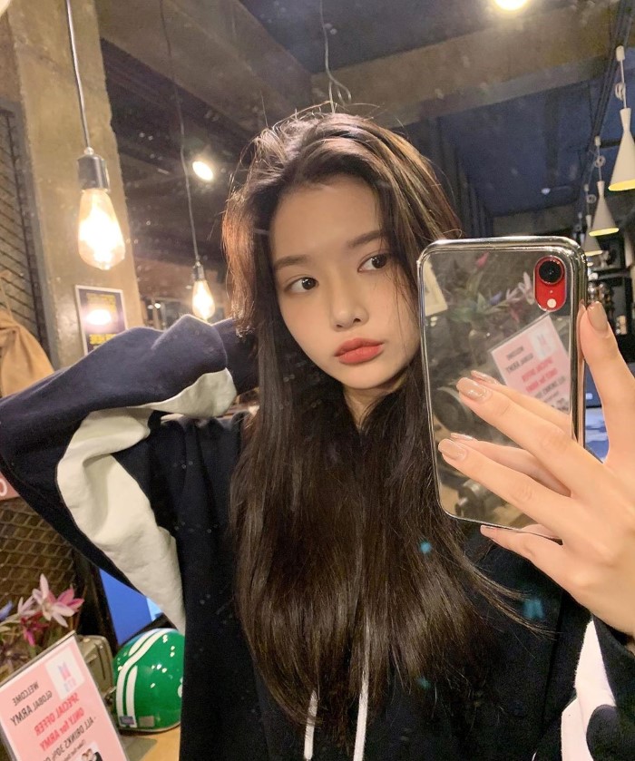 仙女颜值!「偶像级女孩」深邃五官太撩人!甜美笑容释放满满气质插图10 仙女颜值!「偶像级女孩」深邃五官太撩人!甜美笑容释放满满气质插图10