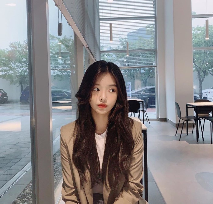 仙女颜值!「偶像级女孩」深邃五官太撩人!甜美笑容释放满满气质插图5 仙女颜值!「偶像级女孩」深邃五官太撩人!甜美笑容释放满满气质插图5