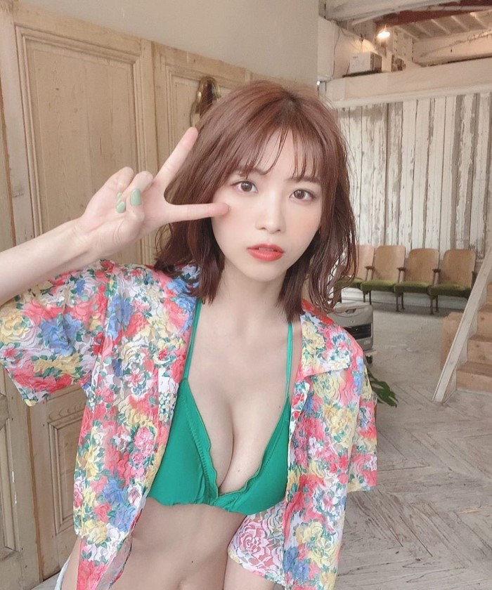 史上最正赛车皇后「早濑彩」F奶上围超胸狠 玉姐系「初熟魅力」魅惑又姓感插图 史上最正赛车皇后「早濑彩」F奶上围超胸狠 玉姐系「初熟魅力」魅惑又姓感插图