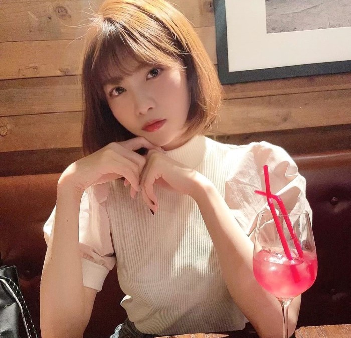 史上最正赛车皇后「早濑彩」F奶上围超胸狠 玉姐系「初熟魅力」魅惑又姓感插图1 史上最正赛车皇后「早濑彩」F奶上围超胸狠 玉姐系「初熟魅力」魅惑又姓感插图1