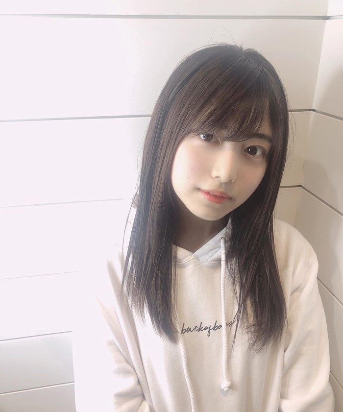 全日本最可爱女高中生「吉田莉樱」18岁特有青春魅惑气质 叫人完全无法抗拒插图9 全日本最可爱女高中生「吉田莉樱」18岁特有青春魅惑气质 叫人完全无法抗拒插图9