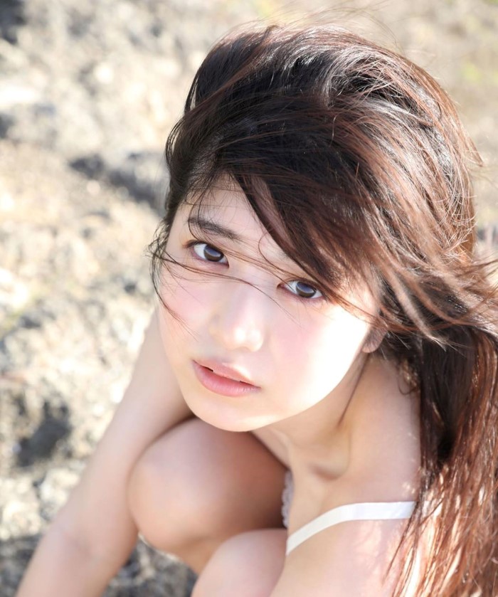 全日本最可爱女高中生「吉田莉樱」18岁特有青春魅惑气质 叫人完全无法抗拒插图1 全日本最可爱女高中生「吉田莉樱」18岁特有青春魅惑气质 叫人完全无法抗拒插图1