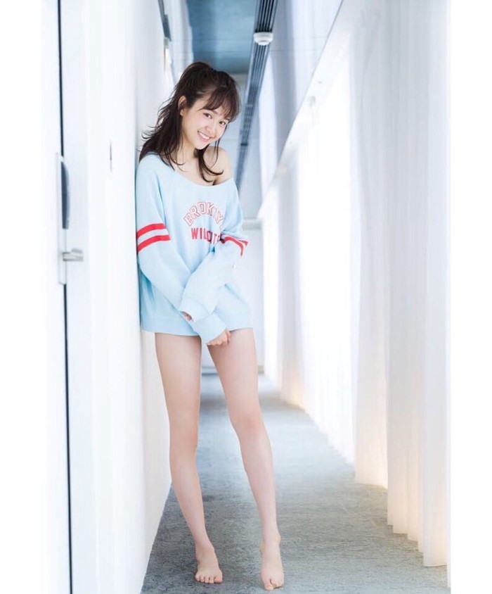 19岁写真新星「尾碕真花」外型可爱气质浪漫 小女生纯真「开怀灿笑」让人瞬间融化插图1 19岁写真新星「尾碕真花」外型可爱气质浪漫 小女生纯真「开怀灿笑」让人瞬间融化插图1