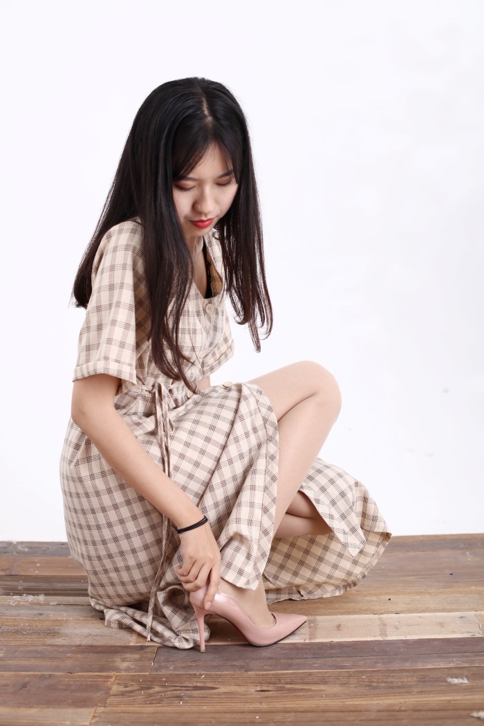 奈丝写真 NO.128：小橙子 – 复古条格裙子 [45P/529MB]插图1