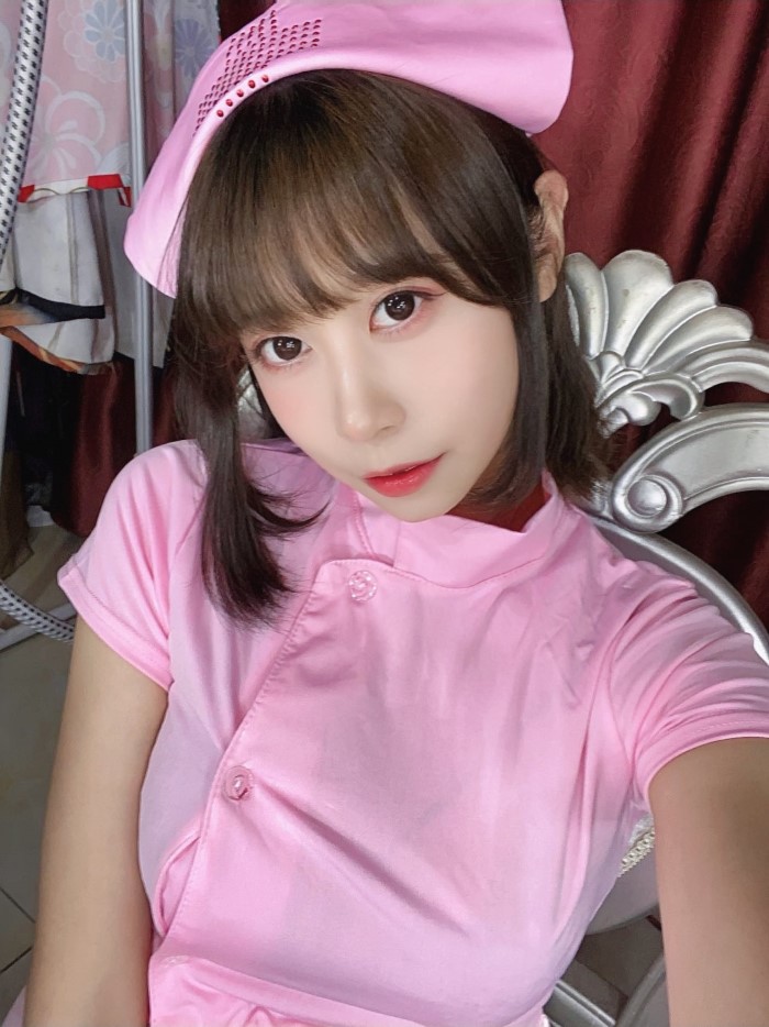 很想被玩坏?国内大尺度超骚福利姬《奈汐酱nice》专攻胸照让人受不了!插图10 很想被玩坏?国内大尺度超骚福利姬《奈汐酱nice》专攻胸照让人受不了!插图10