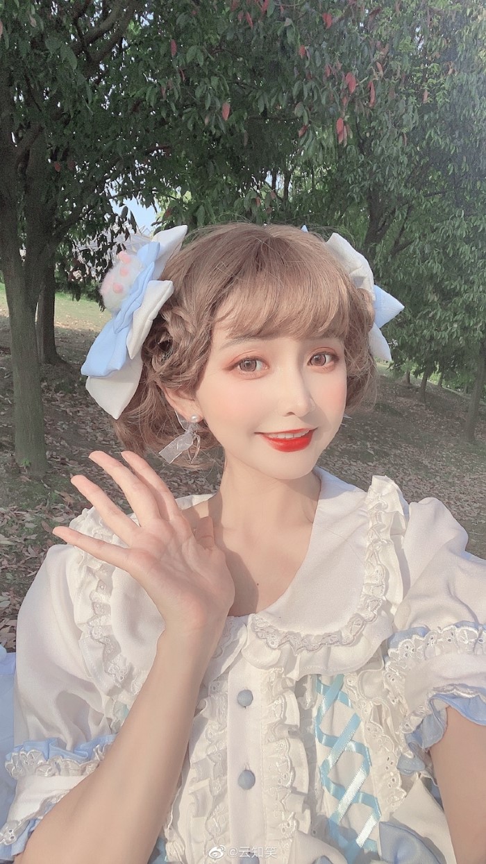 捕获超可爱至服罗莉正妹「云知笑」,对你甜笑「迷人颜值」萌到无法挡!插图1 捕获超可爱至服罗莉正妹「云知笑」,对你甜笑「迷人颜值」萌到无法挡!插图1