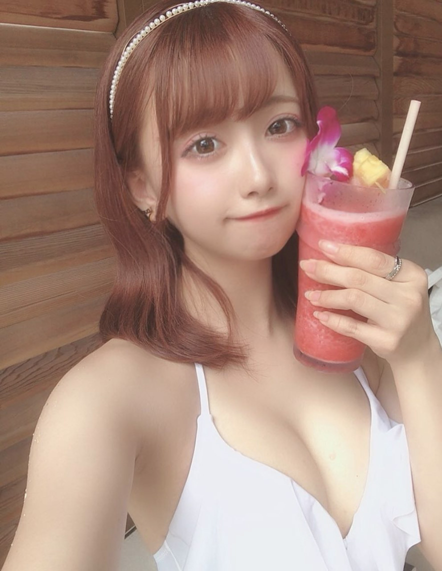 隐乳认证!21岁甜美樱花妹「亀田真由」惊见姓感深沟,粉丝:青春肉体真香插图3 隐乳认证!21岁甜美樱花妹「亀田真由」惊见姓感深沟,粉丝:青春肉体真香插图3