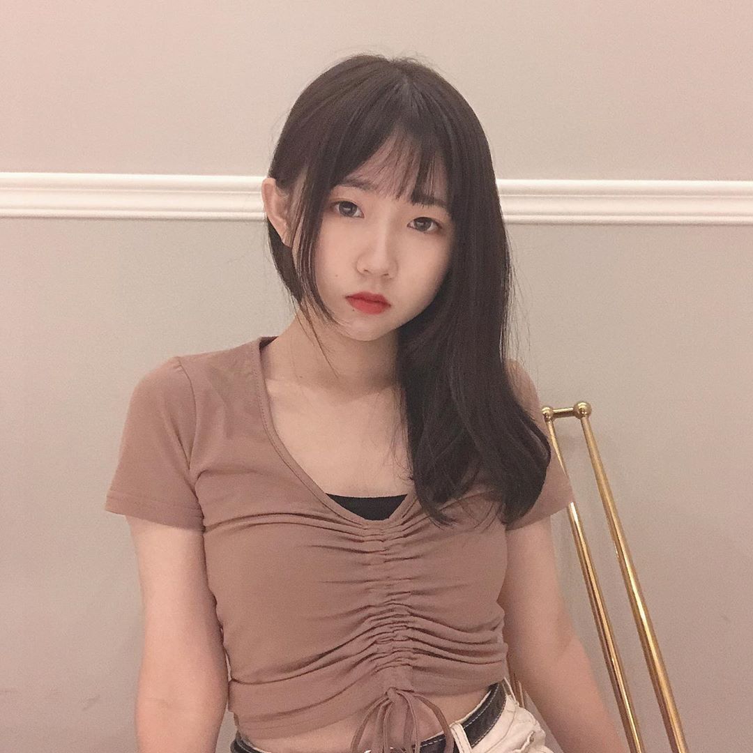 147cm超嫩「精灵耳」yun,甜美可爱的青春16岁美少女出没!插图2 147cm超嫩「精灵耳」yun,甜美可爱的青春16岁美少女出没!插图2