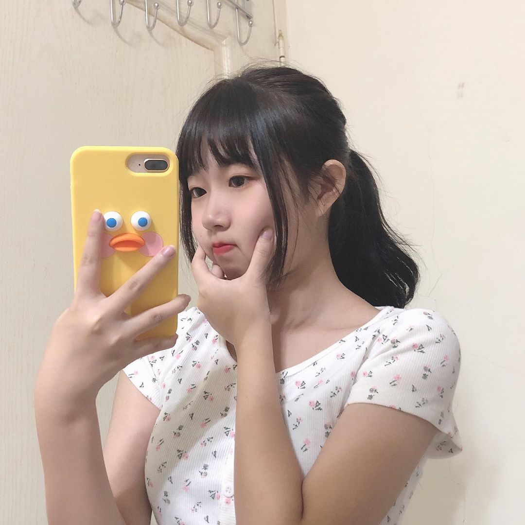 147cm超嫩「精灵耳」yun,甜美可爱的青春16岁美少女出没!插图4 147cm超嫩「精灵耳」yun,甜美可爱的青春16岁美少女出没!插图4