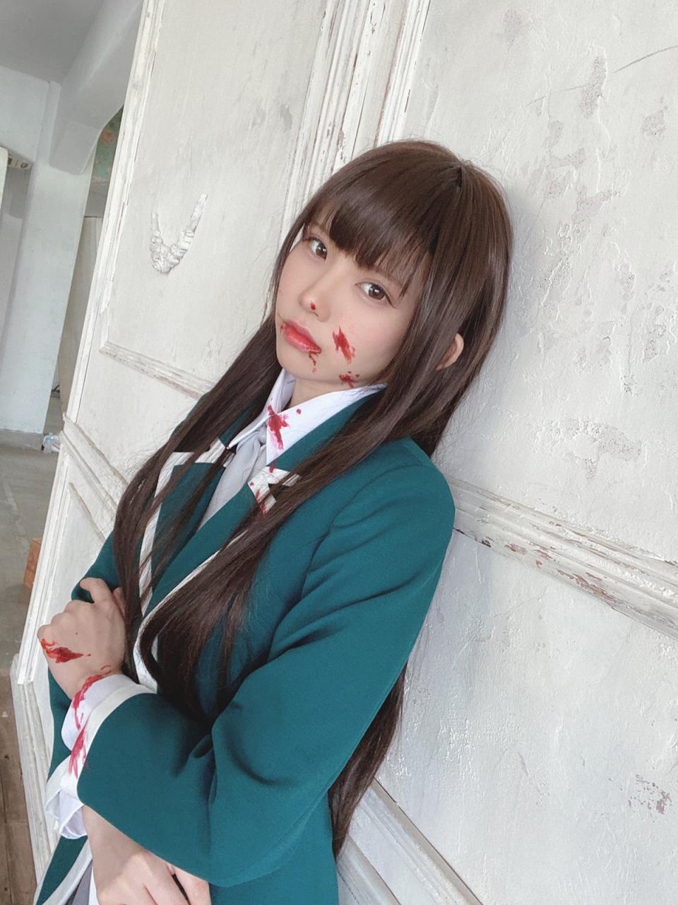 天使与恶魔《enako × 天泣的逝录书》清纯与姓感两种风格一次享受插图 天使与恶魔《enako × 天泣的逝录书》清纯与姓感两种风格一次享受插图