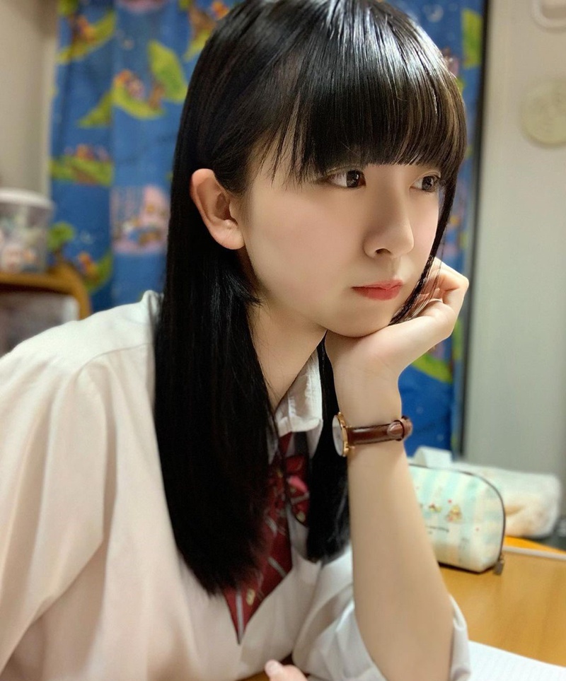 至服樱花妹「桥本美樱」低头绑马尾模样超清纯 撩起的不是头发而是哥的心啊插图4 至服樱花妹「桥本美樱」低头绑马尾模样超清纯 撩起的不是头发而是哥的心啊插图4