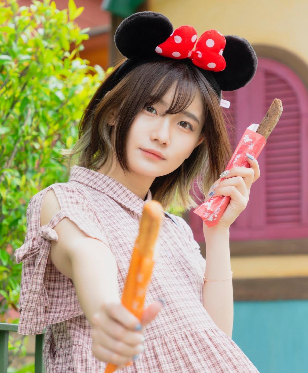 俏皮短发萌妹「カワイレナ」无辜表情如小动物般惹人疼爱 水汪大眼电力超过十万伏特插图 俏皮短发萌妹「カワイレナ」无辜表情如小动物般惹人疼爱 水汪大眼电力超过十万伏特插图