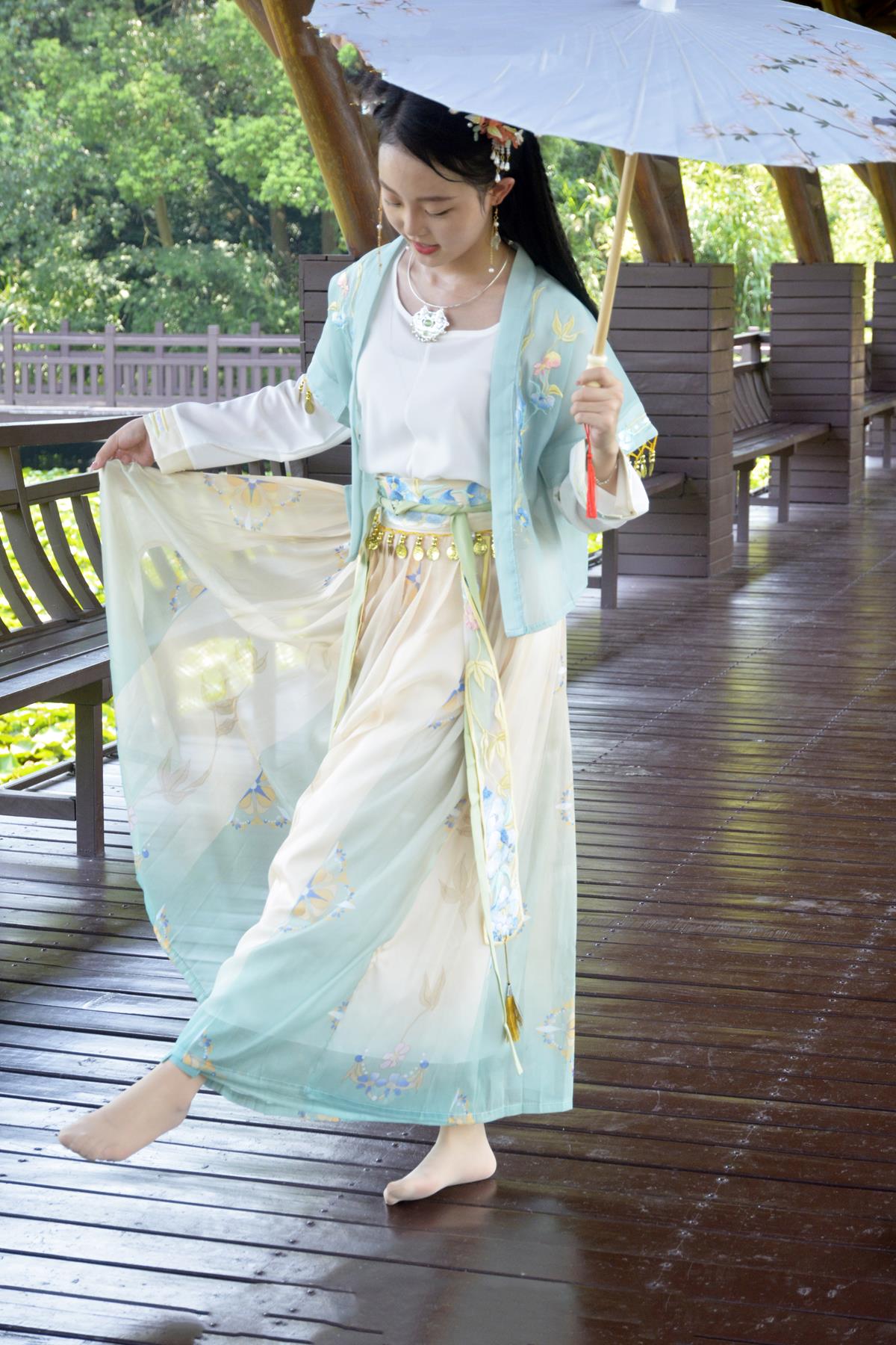 初夏女神 097 双双荷花仙子趁着荷花盛开的季节赶紧拍一套汉元素古装 [149P/1V/10.1G]插图3