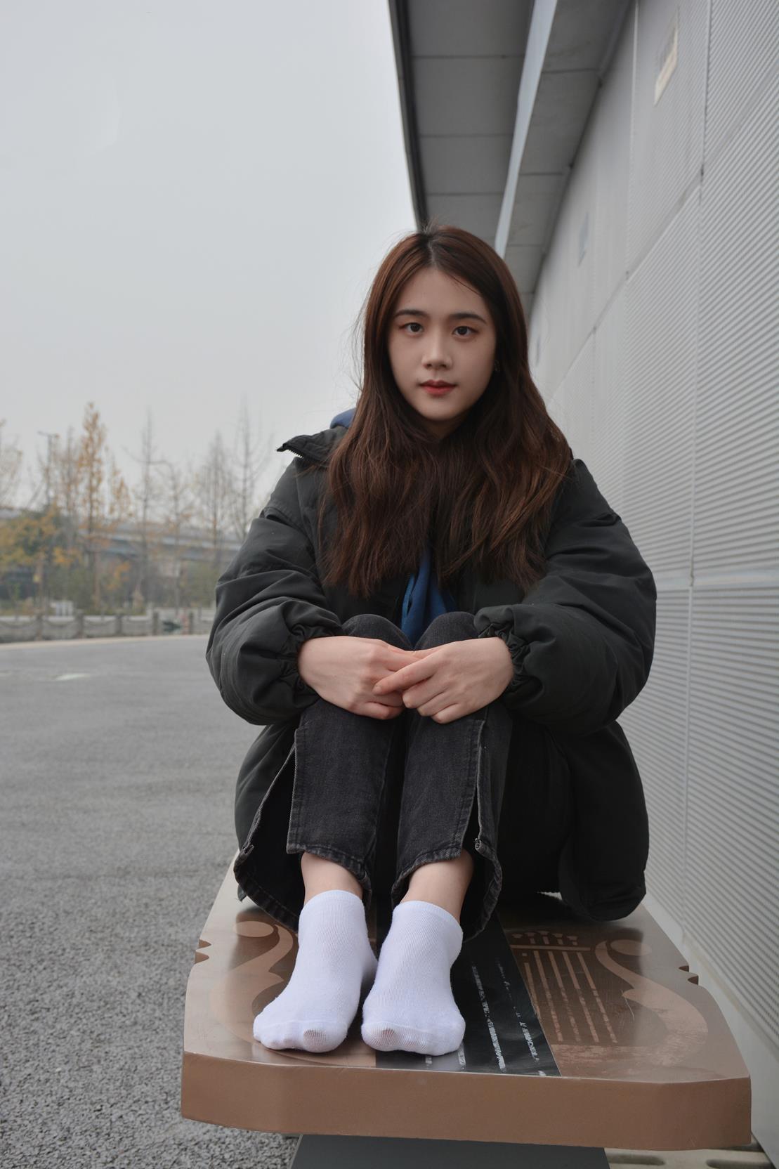 织梦映像 像风如你完整版牛仔裤白棉袜裸足椰子鞋 [150P/1V/5.17G]插图