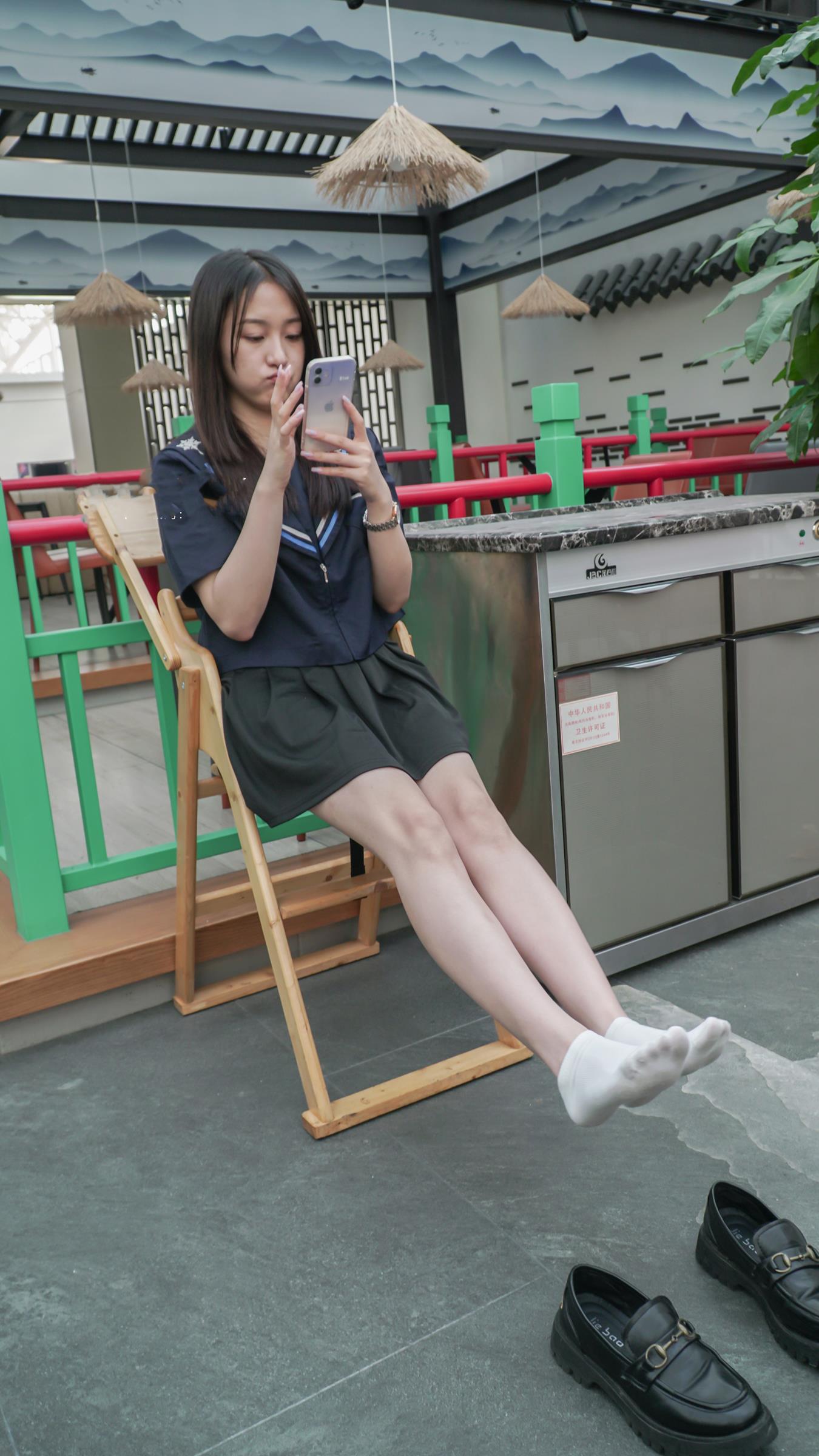 爱丫摄影朝鲜主题酒店全程校服白棉袜脚带特写 [75P/3V/4.85G]插图2