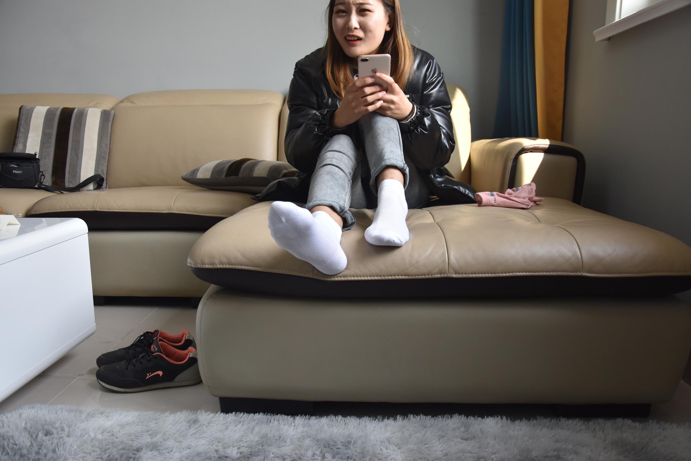 牧光传媒 婷婷 校服白袜脚 [388P/14V/6G]插图4