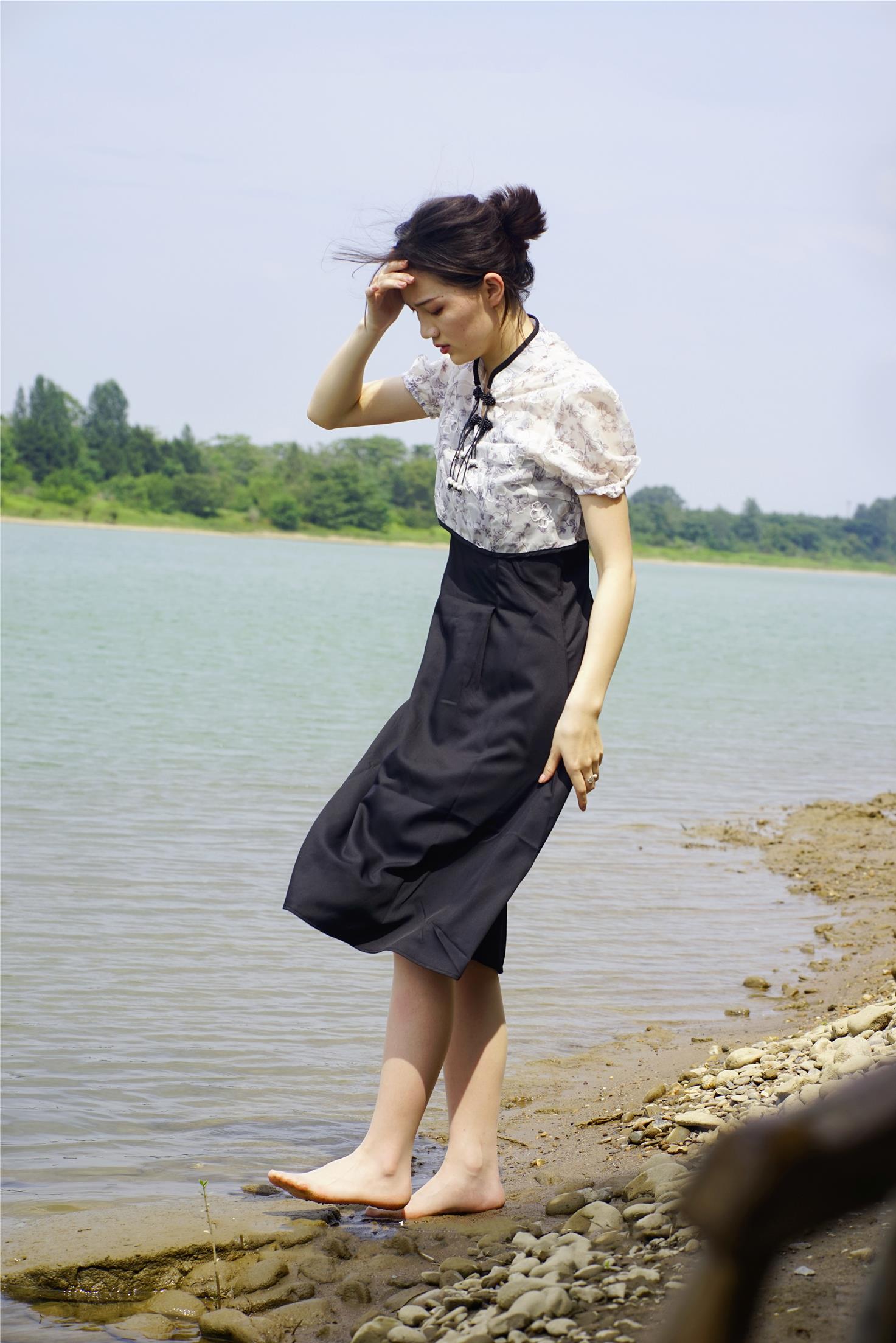 初夏女神 061期 大发【山水如画】唯有相思似春色，江南江北送君归 [140P/1V/4.31G]插图2