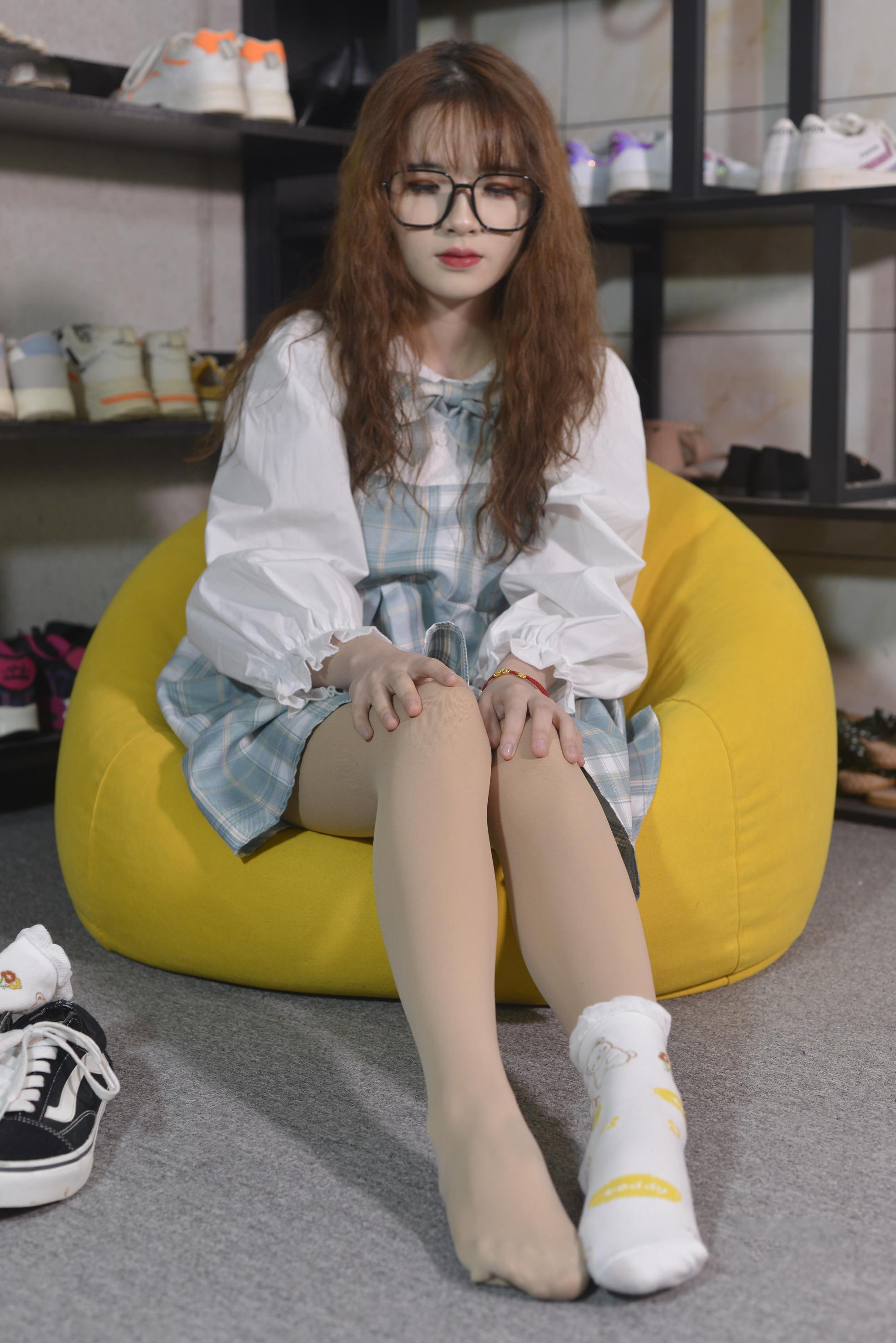 只糖视觉定制091期优米JK白棉袜帆布鞋 [112P/1V/3.34G]插图2