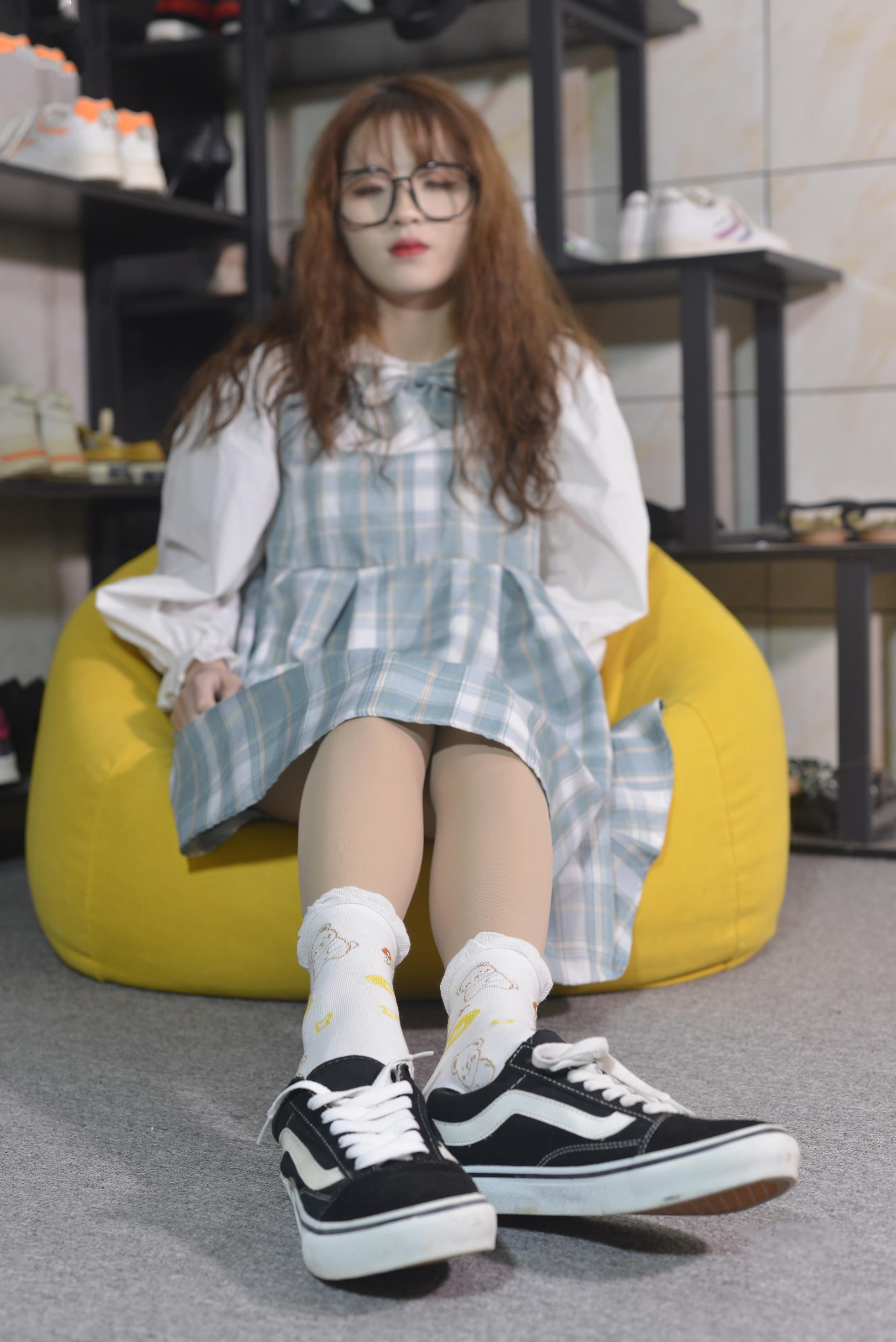 只糖视觉定制091期优米JK白棉袜帆布鞋 [112P/1V/3.34G]插图3