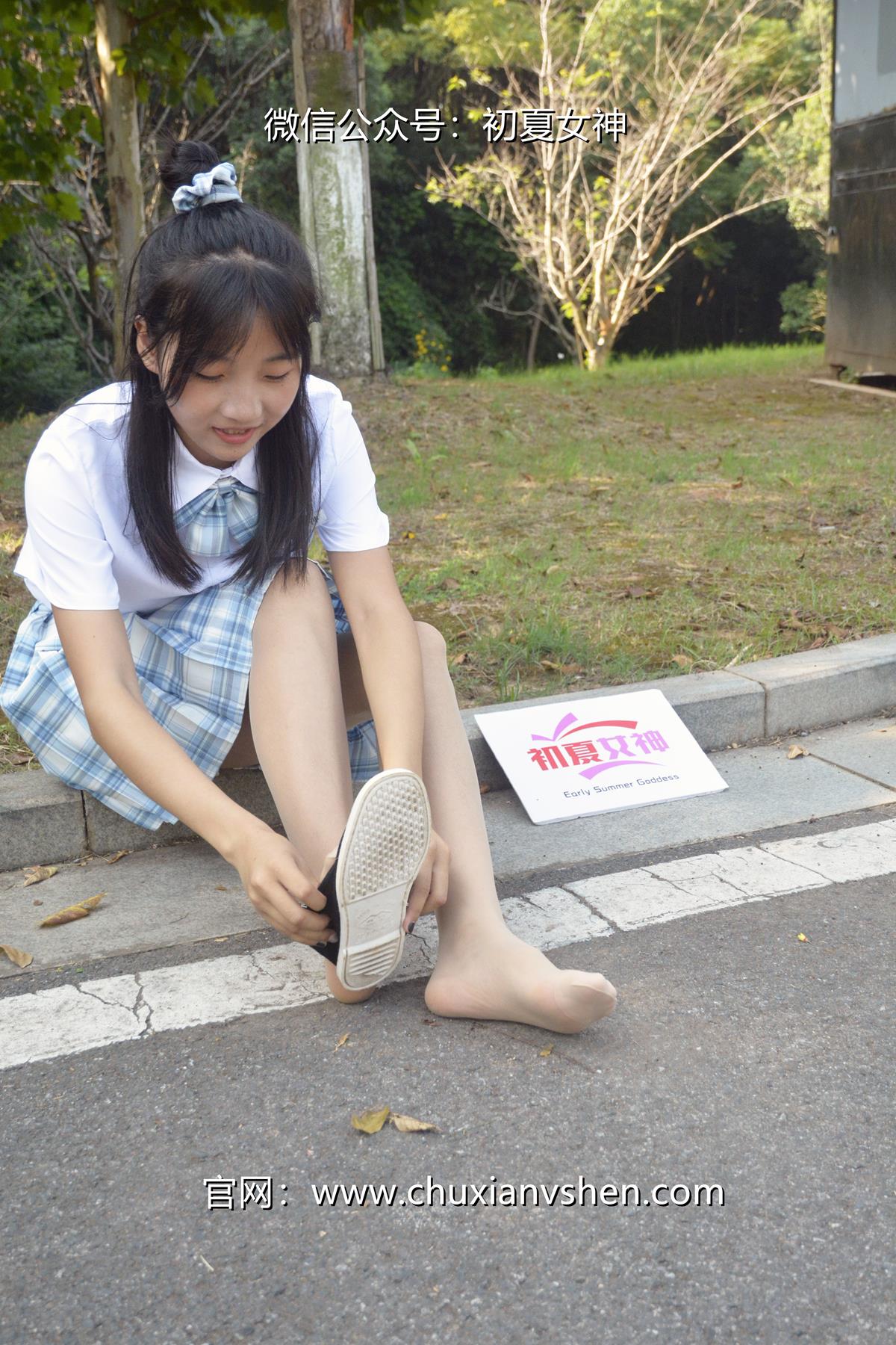 [初夏女神]085期 点点~【我的JK装】今天是解锁我的人生第一套JK装 [140P/1V/5.68G]插图1