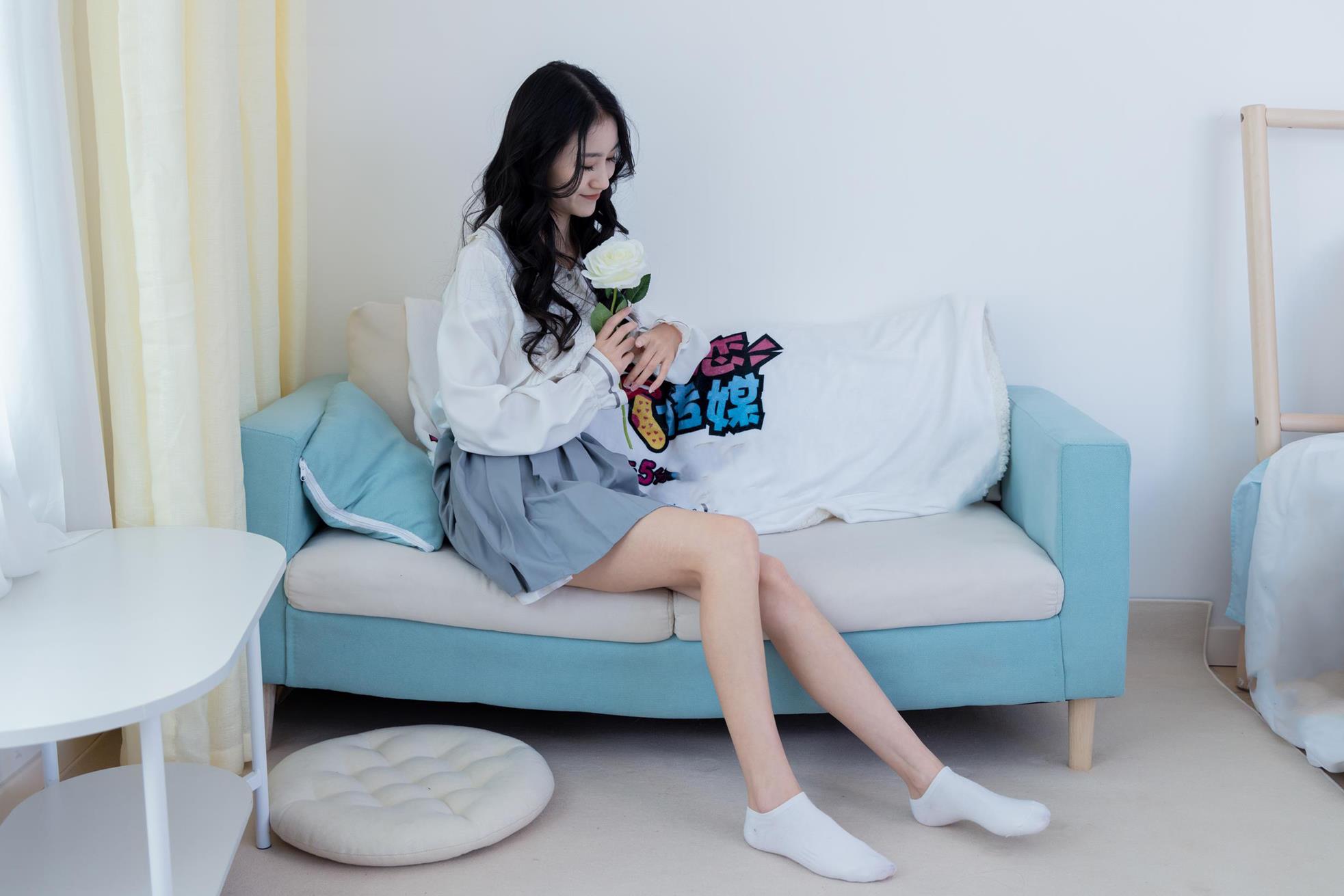 勿恋传媒1811期果汁-像风一样皮鞋白短棉袜裸足[150P/1V/3.6G]插图9