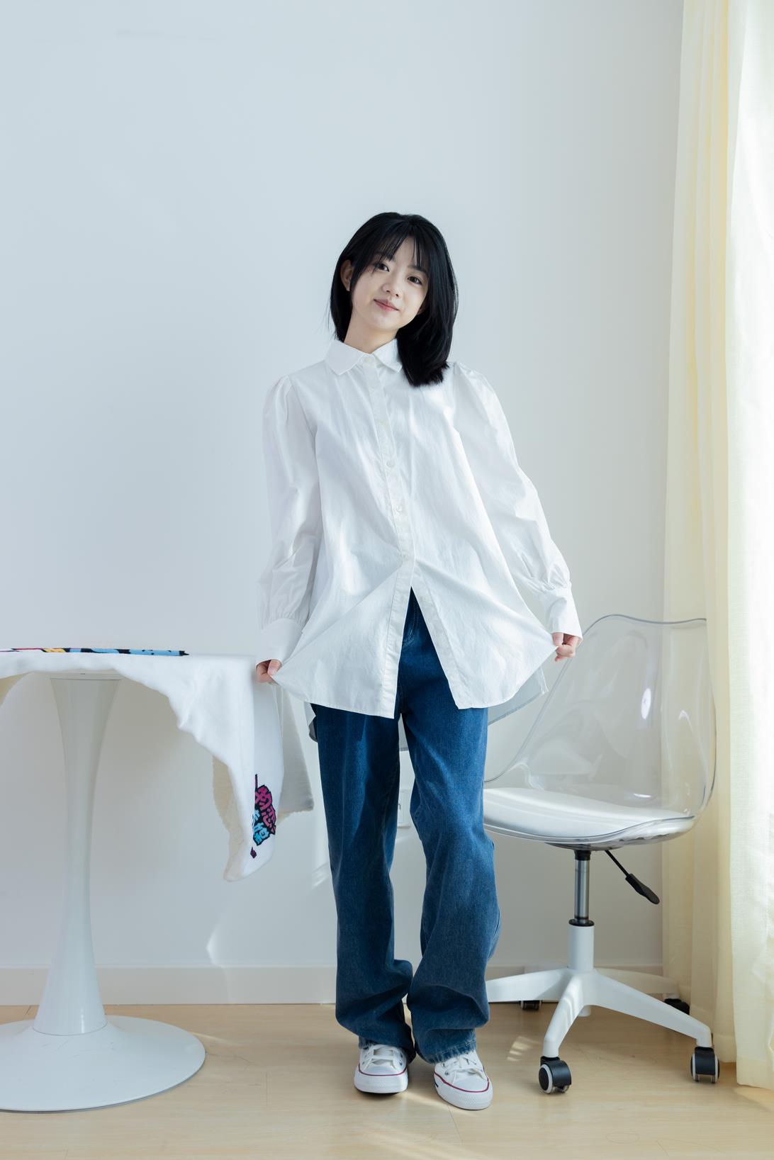 勿恋传媒 1837期 欢欢少年的你板鞋粉色棉船袜肚子疼揉肚子剧情 [170P/1V/5.61G]插图