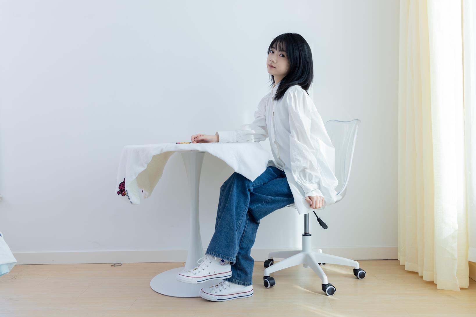 勿恋传媒 1837期 欢欢少年的你板鞋粉色棉船袜肚子疼揉肚子剧情 [170P/1V/5.61G]插图2