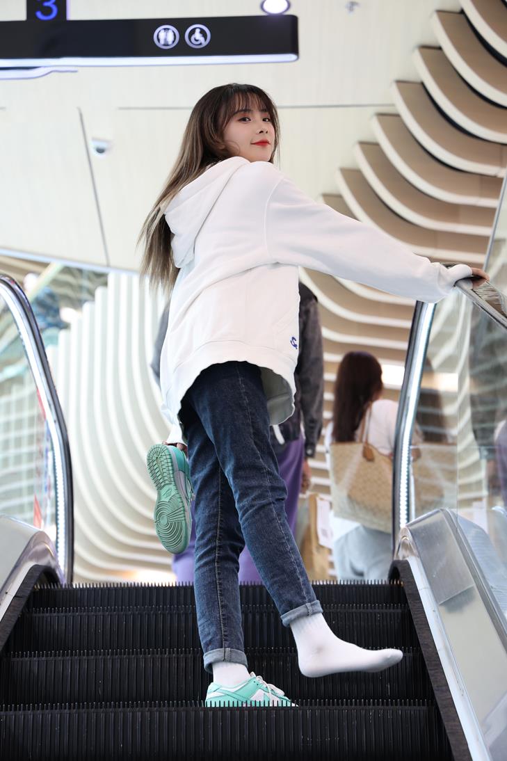 织梦映像 朝阳之旅（完整版）[296P/2V/9.5G]插图1