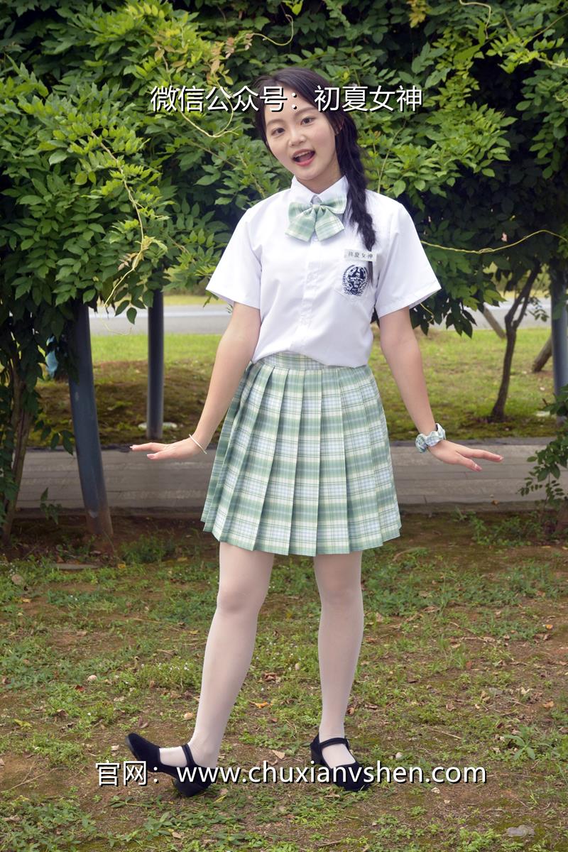 初夏女神 093期 双双~雪松JK套 巴啦啦小魔仙，玛丽珍鞋配一下 [140P/1V/5.53G]插图1