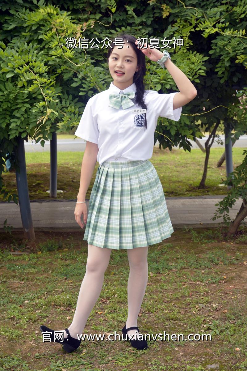 初夏女神 093期 双双~雪松JK套 巴啦啦小魔仙，玛丽珍鞋配一下 [140P/1V/5.53G]插图