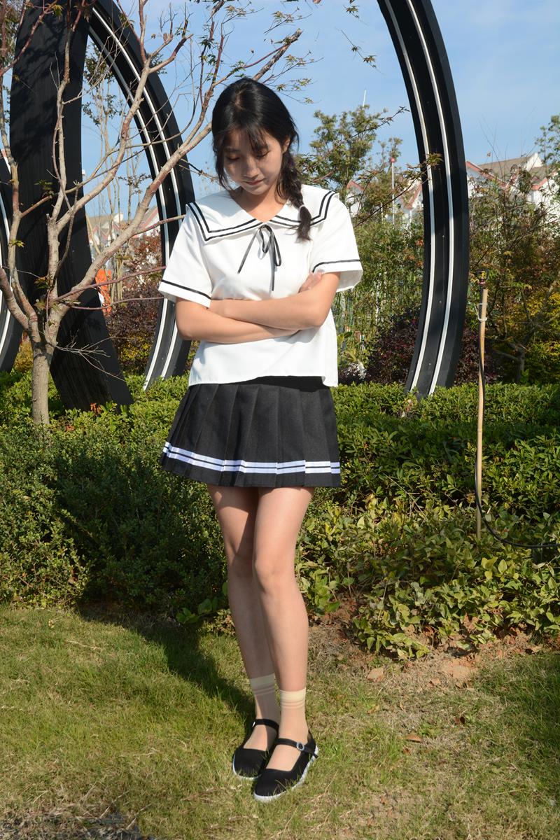 初夏女神 120期 点点擦脚长筒袜肉丝袜脚[140P/1V/6.57G]插图7