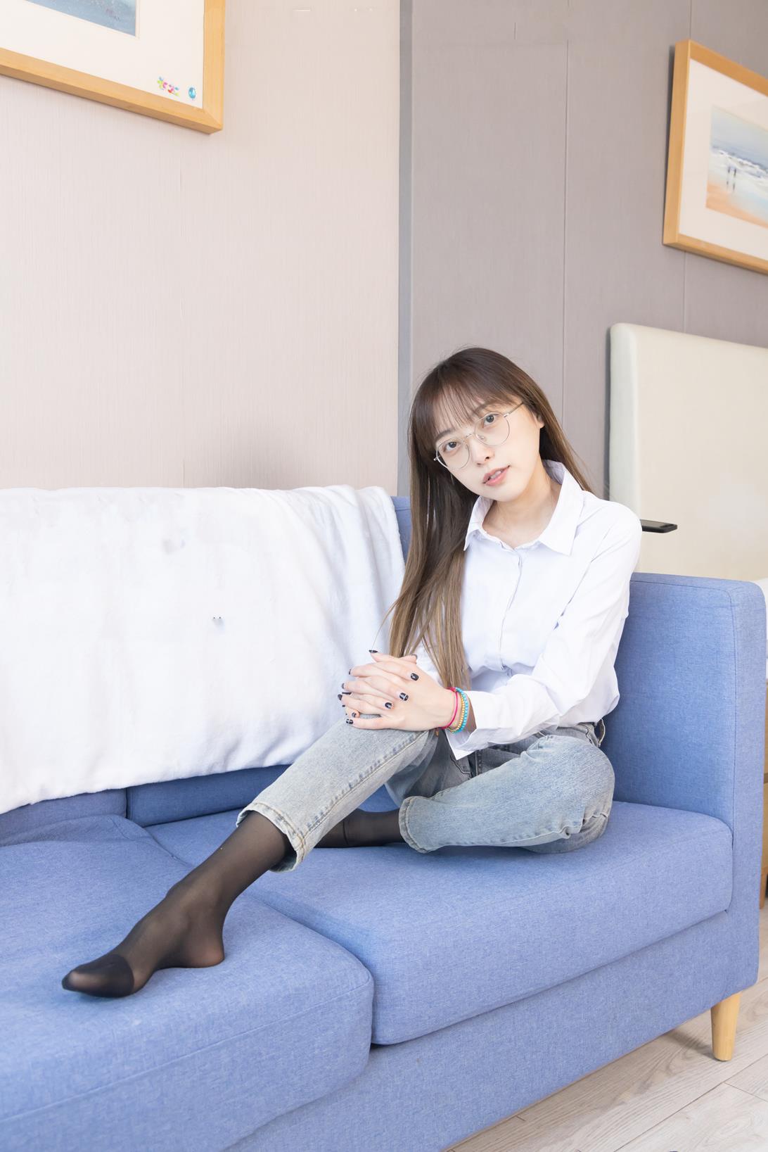 袜啵啵 337期 稚予花絮版高跟鞋黑丝脚尖加固款库里斯裸足超多图超长花絮 [200P/1V/7.95G]插图7