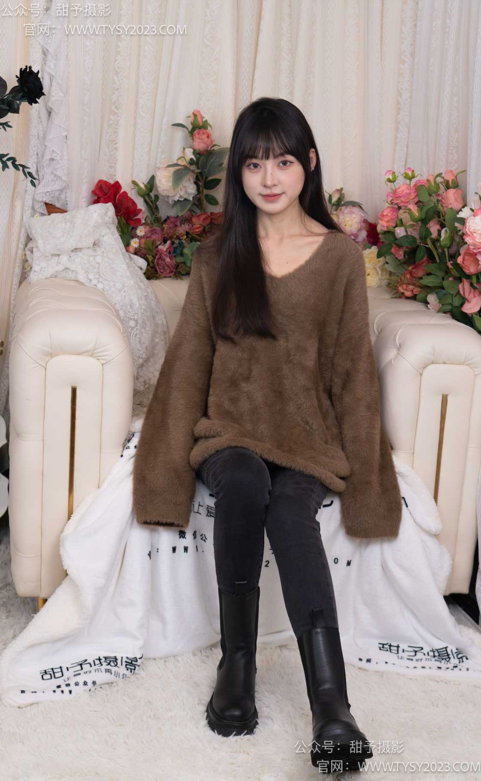 甜予摄影 010 小离-靴子、白棉袜、裸足[130P/2V/9.85GB]插图1