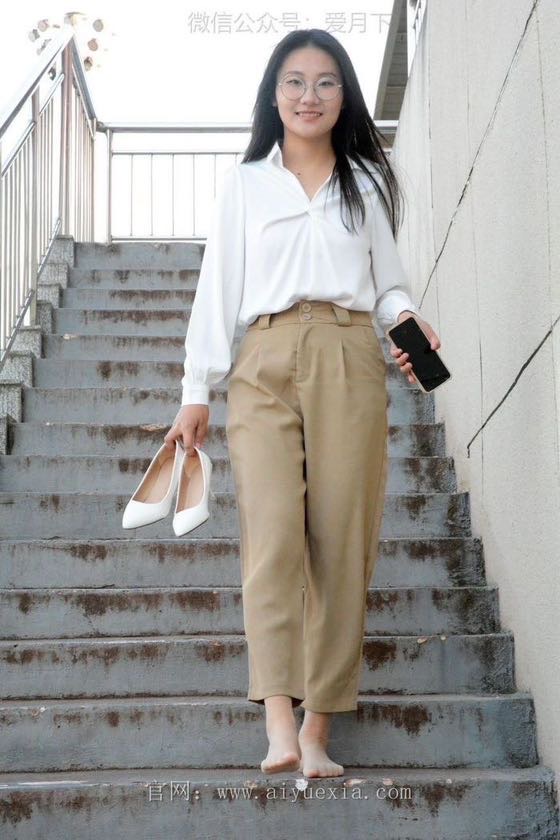 月下摄影 NO.005 恰恰~生活套装 展示一下平时去工作中使用的工作装。略显成熟！[130P/1V/5.77G]插图6