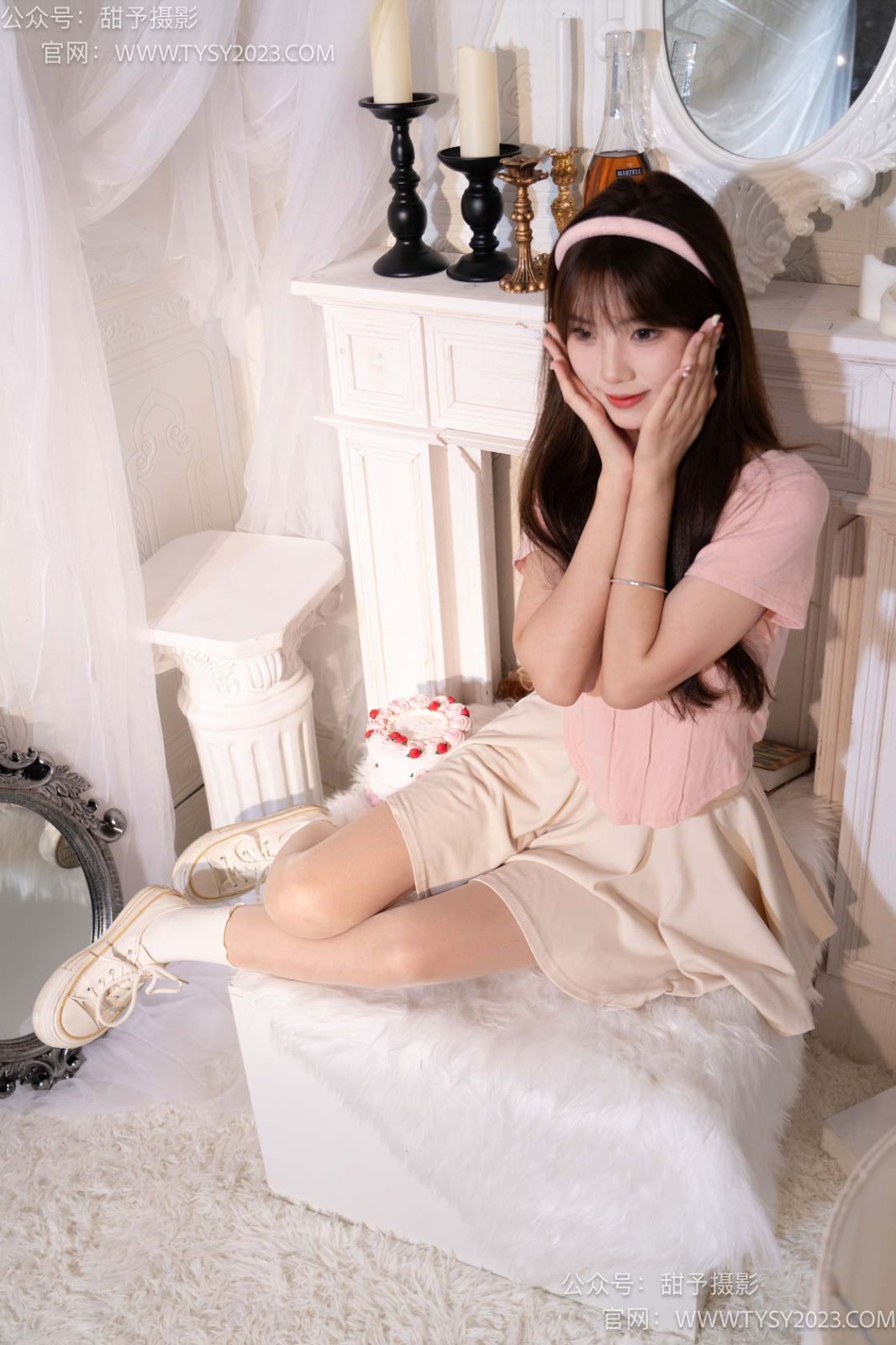 甜予摄影 015 璇璇-帆布鞋、白棉袜、肉丝（脚尖加固款）[142P/2V/10.30GB]插图2