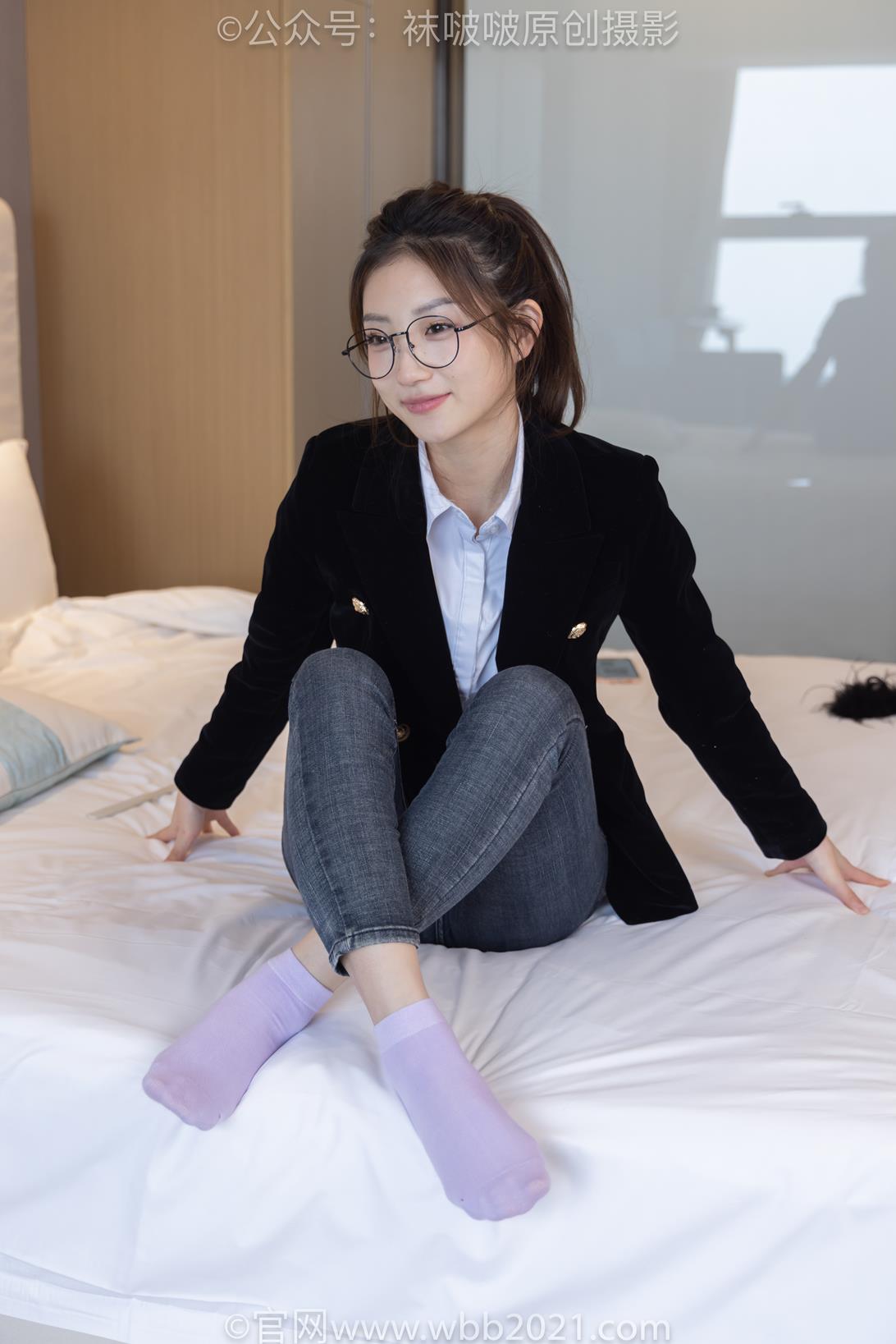 袜啵啵 积分兑换024期 小沫[花絮版加常规版]两双高跟长靴紫色棉袜[150P/2V/8.73GB]插图6