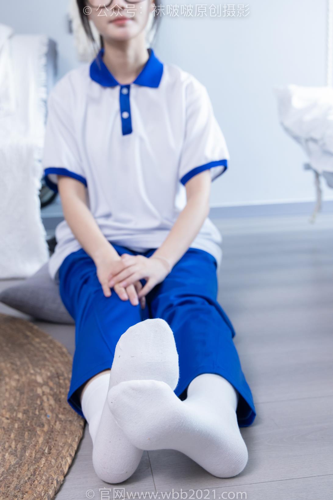 袜啵啵 351期 花絮版 甜甜圈板鞋白棉袜肉丝脚尖加固款校服库里丝[150P/1V/6.88GB]插图10