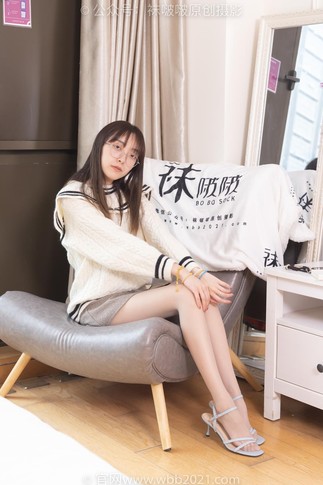 袜啵啵 361期花絮版 稚予高跟凉鞋平底鞋超薄黑丝脚灰丝脚[160P/1V/6.11GB]插图8