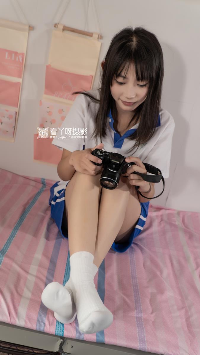 爱丫呀摄影 蓝校服女孩白棉袜脚裸足[187P/1V/4.45GB]插图