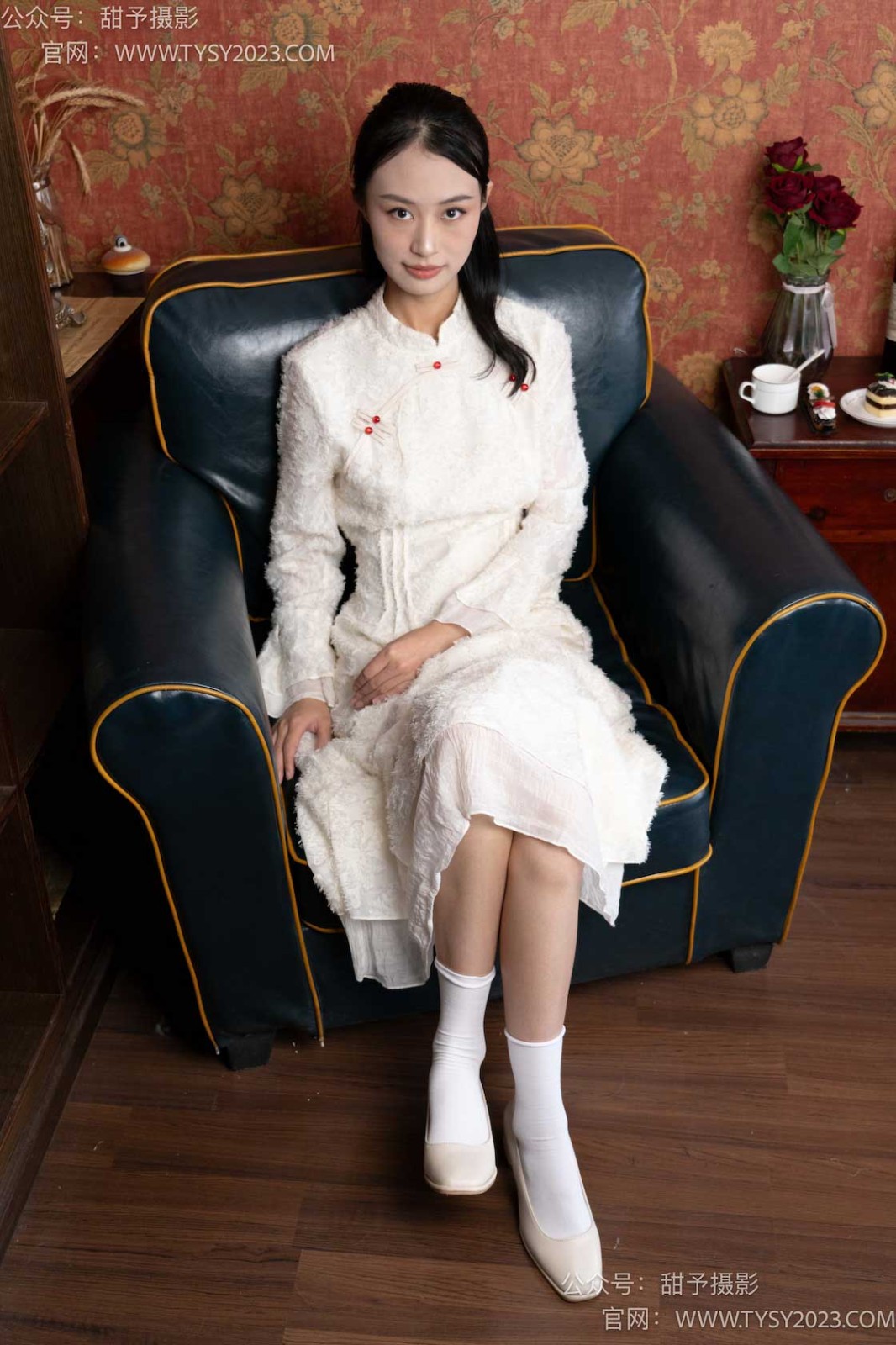 甜予摄影 NO.029 肉肉-高跟鞋、白棉袜、裸足[127P/2V/10.07GB]插图1