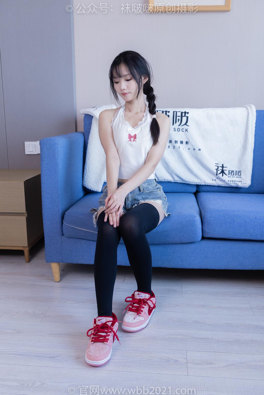 袜啵啵 390期 花絮版 甜甜圈黑丝配AJ超级有味道[148P/1V/6.19G]插图2