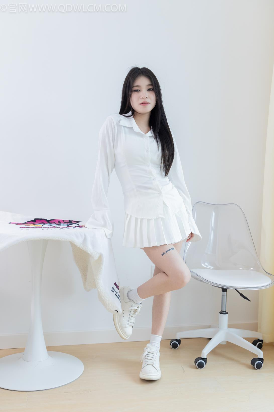 勿恋传媒 2014期 [158P/1V/4.6G]插图1