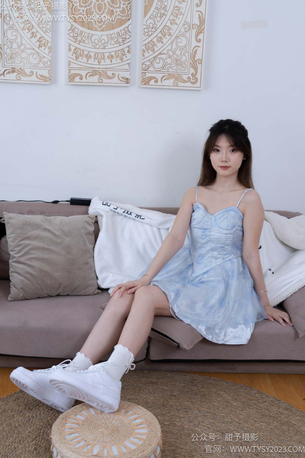 甜予摄影 NO.074 璇璇-板鞋、白棉袜[199P/2V/12.00GB]插图