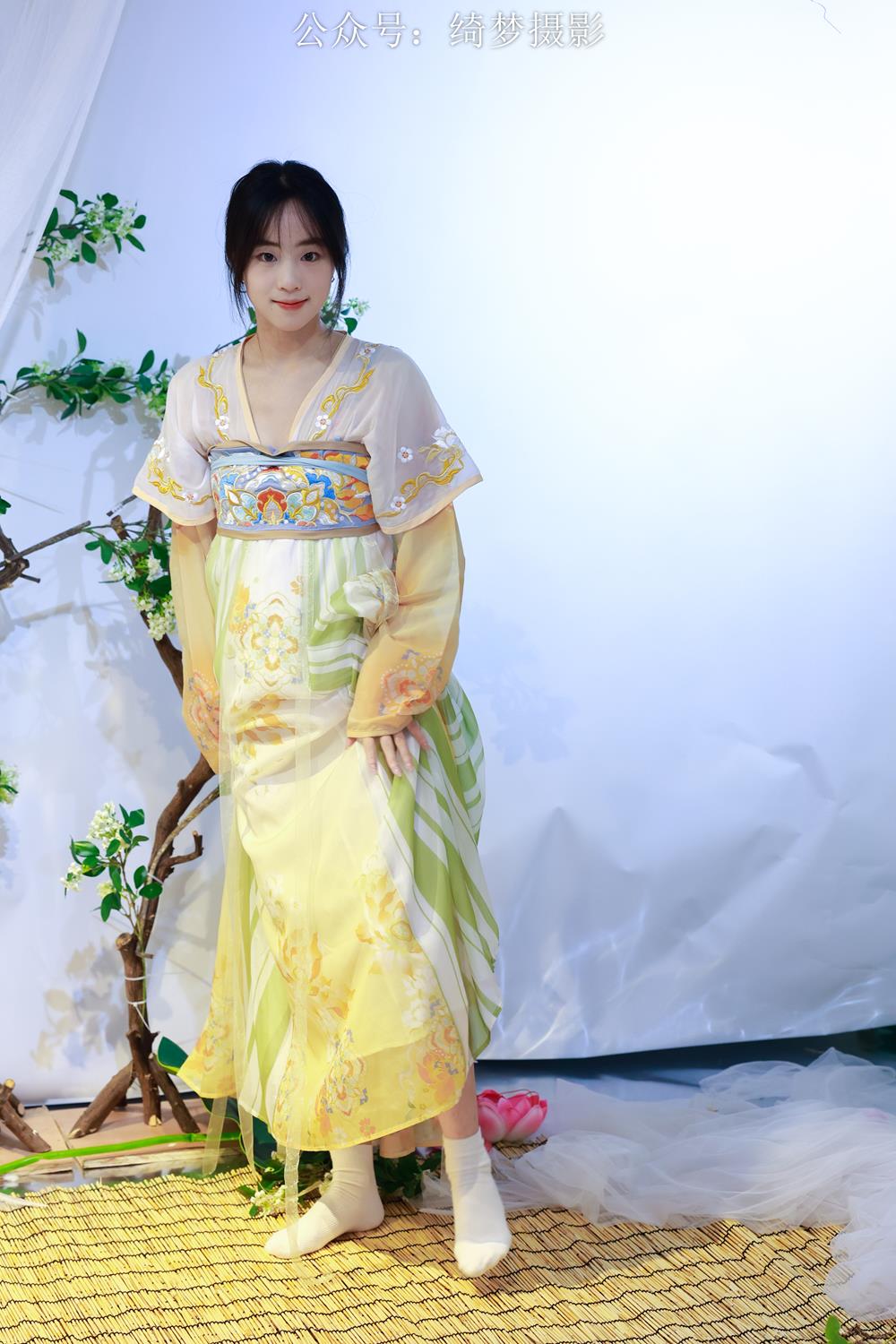 绮梦摄影007精选+花絮 [[170P/1V/7.55G]插图7