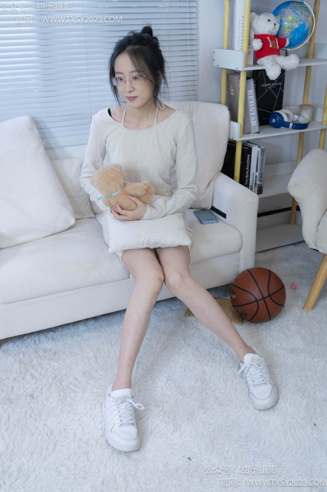甜予摄影 NO.087 静静-板鞋、白棉袜、裸足[106P/2V/9.35GB]插图3
