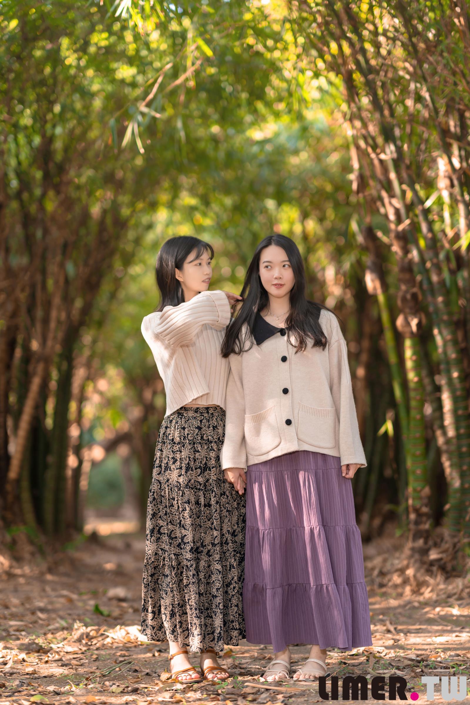 Limerence Mona x Cosima 強勢首發雙人特輯：大自然與足的親密接觸 [141P/1V/1.38G]插图1