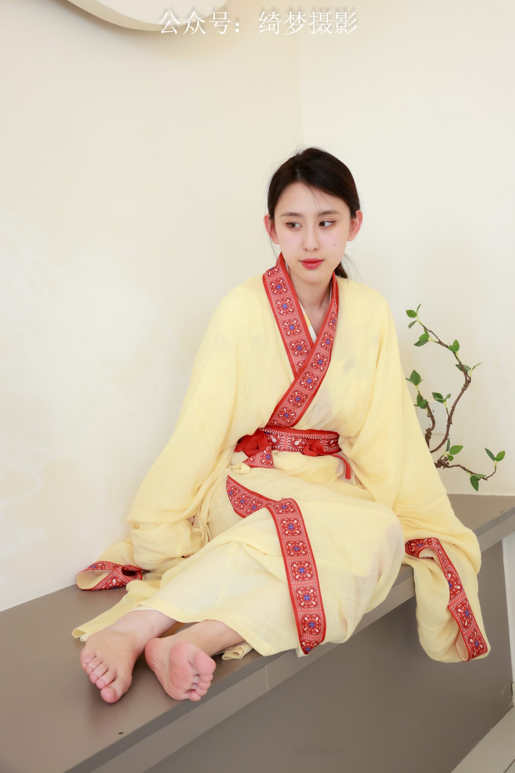 绮梦摄影-花絮视频-021期：yaya[188P/1V/6.94G]插图