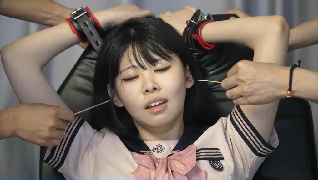 推特大王 极品JK罗莉，笑声非常销魂 [1V/2.27G]插图